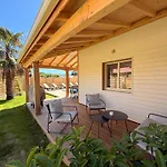 Cala Corsa: Luxury 4-bedroom With Heated Private Pool Lecci