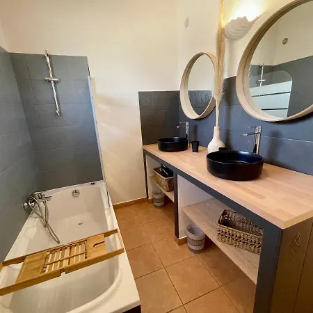 Cala Corsa: Luxury 4-bedroom With Heated Private Pool *