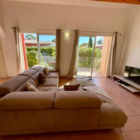 Cala Corsa: Luxury 4-bedroom With Heated Private Pool Holiday home *