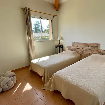 Cala Corsa: Luxury 4-bedroom With Heated Private Pool Holiday home Lecci