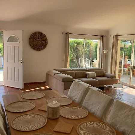 Cala Corsa: Luxury 4-bedroom With Heated Private Pool *