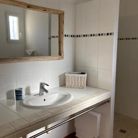 Cala Corsa: Luxury 4-bedroom With Heated Private Pool Holiday home