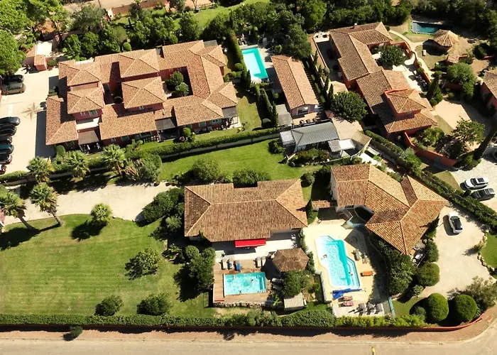 Cala Corsica - 5 Etoiles T5 Piscine Privee - T4 Piscine Privee Chauffee - T3 Piscine Partagee - Internet Fibre - Entierement Climatisee A De Porto-vecchio Cala Rossa *