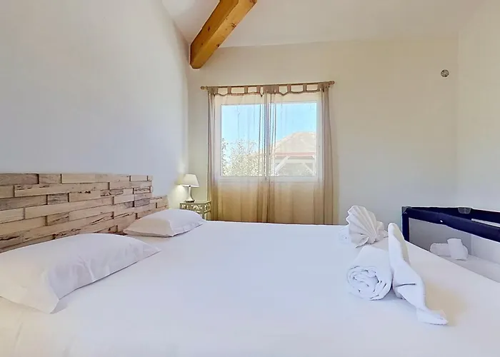 Cala Corsica - 5 Etoiles T5 Piscine Privee - T4 Piscine Privee Chauffee - T3 Piscine Partagee - Internet Fibre - Entierement Climatisee A De Porto-vecchio Cala Rossa *