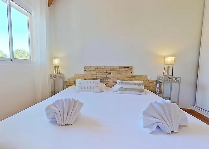 Cala Corsica - 5 Etoiles T5 Piscine Privee - T4 Piscine Privee Chauffee - T3 Piscine Partagee - Internet Fibre - Entierement Climatisee A De Porto-vecchio Cala Rossa بيت للعطل