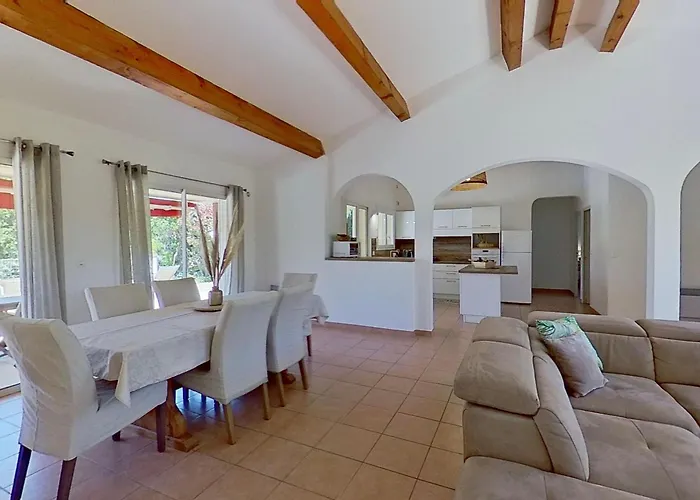 Cala Corsica - 5 Etoiles T5 Piscine Privee - T4 Piscine Privee Chauffee - T3 Piscine Partagee - Internet Fibre - Entierement Climatisee A De Porto-vecchio Cala Rossa بيت للعطل ليسي