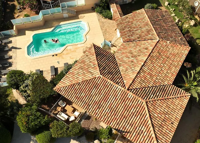 Cala Corsica - 5 Etoiles T5 Piscine Privee - T4 Piscine Privee Chauffee - T3 Piscine Partagee - Internet Fibre - Entierement Climatisee A De Porto-vecchio Cala Rossa